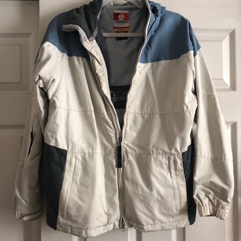 Burton bio lite snowboarding jacket.